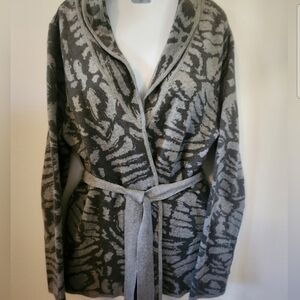 Sweater By 212 Collection